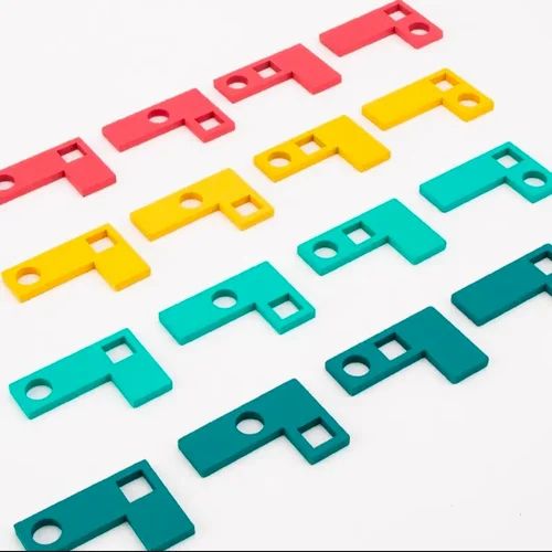 L-shape pairing puzzle game-with cards matching