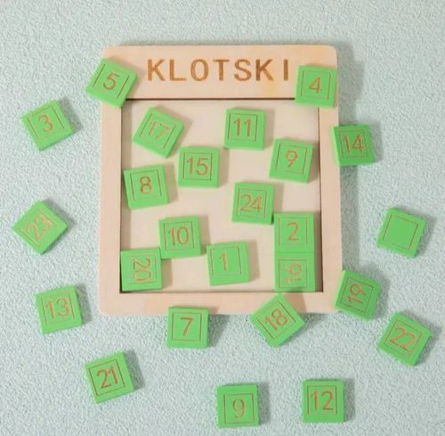 Wooden Klotski Sliding Puzzle Game